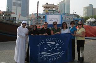 The volunteers from left to right Wajd Ghanem (Customer Relations Executive - Dubai Chamber), Eman Al Mandani (CSR Executive – Dubai Chamber), Rami Halawani (Director of Marketing – Dubai Chamber), Alexi Trenouth (Events and CSR Manager – Angel Appeal), Lama Nasser (Executive Secretary of Director General – Dubai Chamber), Annelies Hodge (CSR Manager – Dubai Chamber), Karen Malia (Volunteer Coordinator & CSR Manager – Angel Appeal). Photo courtesy Shamal Marketing Communications