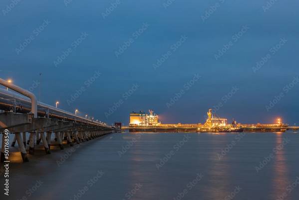 A Wilhelmshaven LNG Terminal (c) HansPeter Adobestock