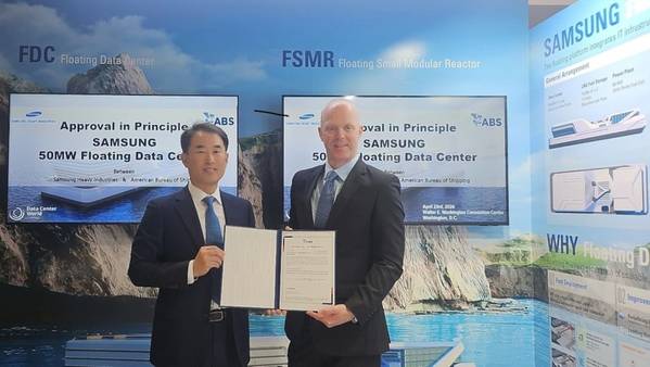 (L to R): Young-kyu Ahn, Chief Technology Officer (EVP) of Samsung Heavy Industries and Gareth Burton, ABS Senior Vice President, Global Engineering. © ABS