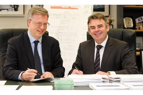 NERC chief operating officer Paul Fox and Cammell Laird CEO John Syvret seal the deal in Birkenhead on November 19 (Photo: Cammell Laird)