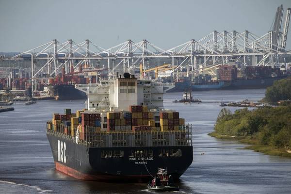 Containership MSC Chicago sails up river to the Port of Savannah after the Savannah River reopened following Hurricane Matthew in Savannah, Ga., Wednesday, Oct.12, 2016. (Photo: Georgia Ports Authority/Stephen B. Morton)