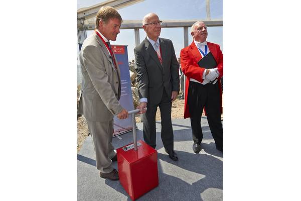 Footballing legends Sir Bobby Charlton and Kenny Dalglish kick off work to bring post Panamax container ships to Liverpool from 2015.