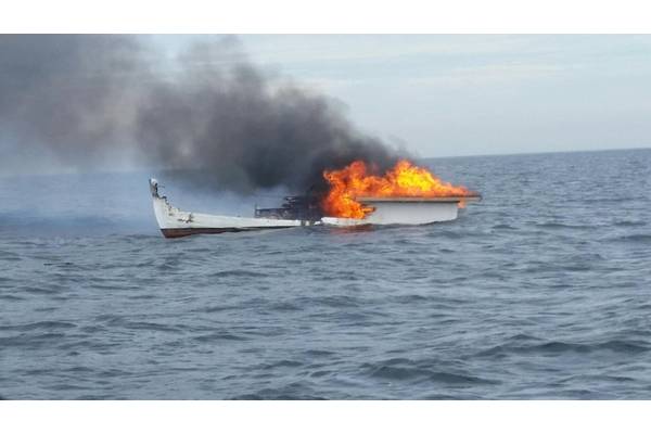 Lobster boat Dawn Breaker ablaze near Ipswich, Mass. (Photo: U.S. Coast Guard)