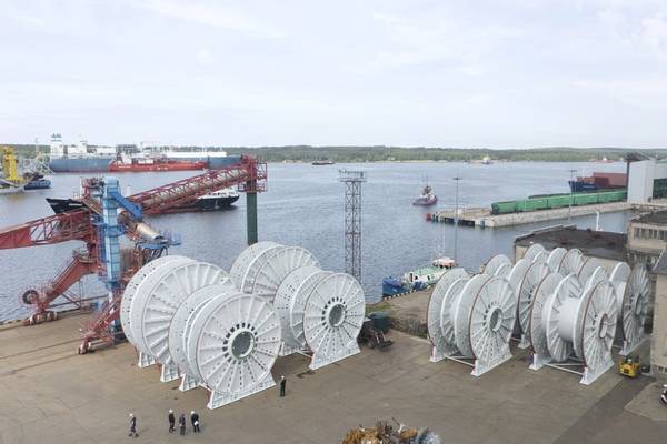 PASSER SIDC-manufactured cable reels awaiting shipment at Klaipeda port (Photo: PASSER SIDC)