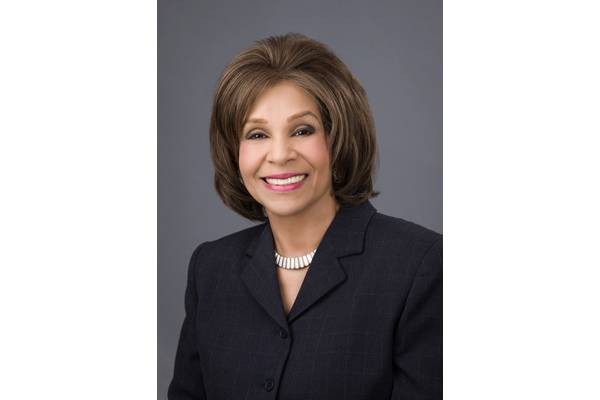 Phyllis Mitchell (Eric Haun)