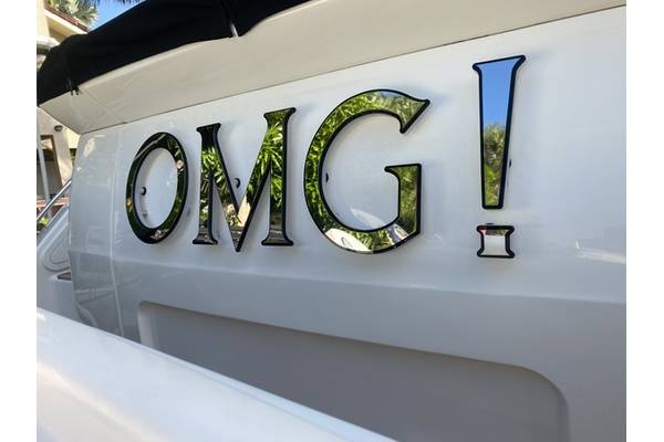 From precision-cut stainless-steel 3D lettering to cutting-edge LED & fiber-optic backlighting, Yacht Signs crafts bespoke, regulation-compliant nameplates that elevate your vessel’s prestige and visibility—by day or by night.