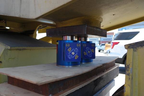 LGH provided 16 wireless compression load cells from Straightpoint (Photo: Lifting Gear Hire)