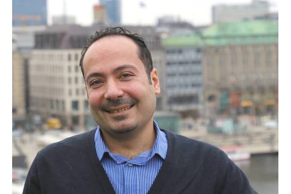 Imad Shanta and his family fled the war in Syria and headed to Germany. Since then, they have been living in a refugee center in Hamburg. (Photo: Hapag-Lloyd)