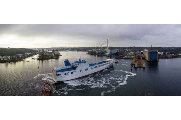 The “MV Tennor Ocean” on the Flensburg Fjord (photo credit: FSG/Finn Karstens).
