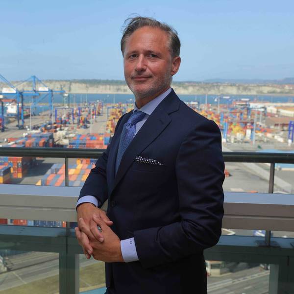 Basque Government Minister of Industry Welcomes New Port of Bilbao President