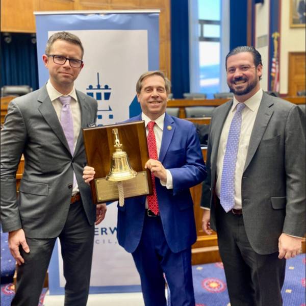 WCI Confers Leadership Awards