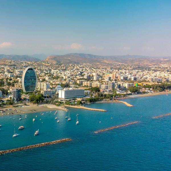 Sallaum Lines Relocates HQ to Cyprus