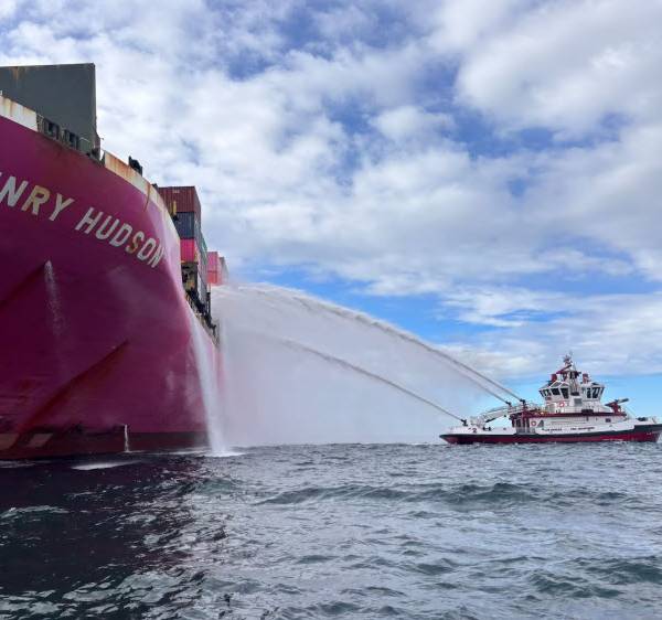 Crew Evacuated After Fire and Explosion on ONE Henry Hudson at Port of Los Angeles