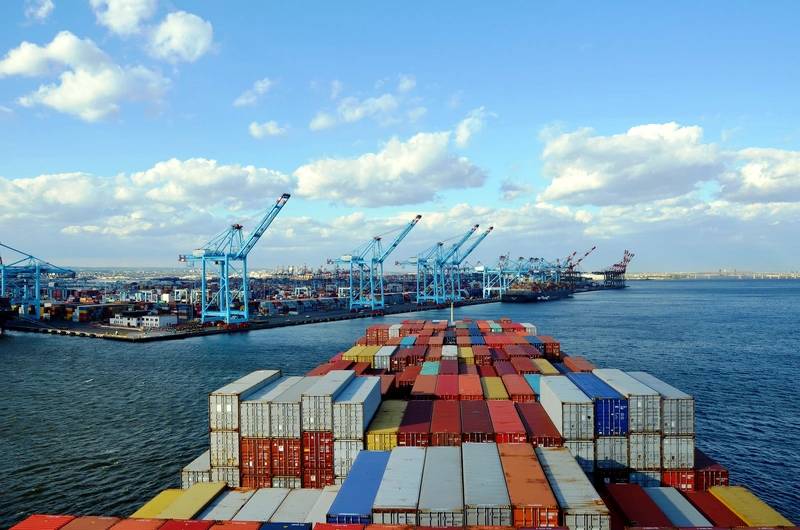 US Shippers Avoid East Coast Ports On Risk Of Second Strike