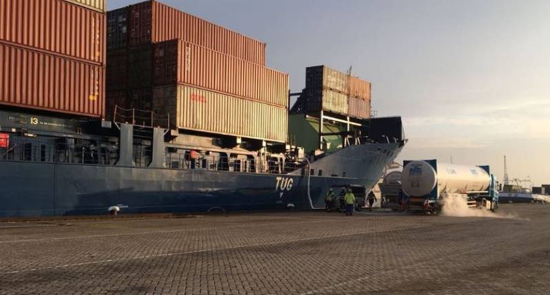 Rotterdam Expects to See Rising LNG Bunker Demand